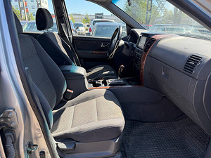 Kia Sorento Comfort ATM 2.5 CRDi 103kW (7 фото из 7)