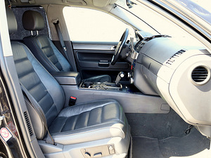 Volkswagen Touareg Highline ATM 3.0 TDI 165kW (6 foto / 7)