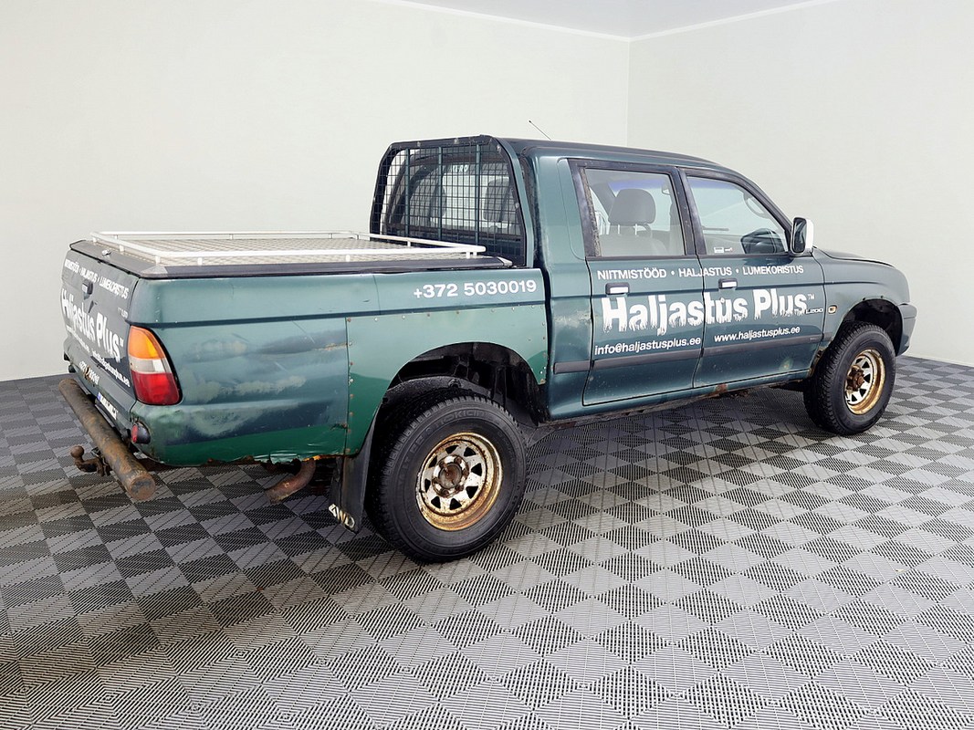 Mitsubishi L200 Pickup 2.5 Di-D 73kW