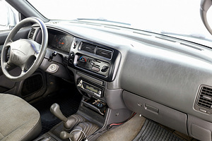 Mitsubishi L200 Pickup 2.5 Di-D 73kW (5 фото из 7)