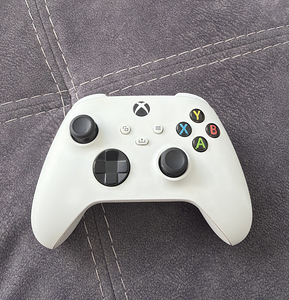 Xbox Series S 512GB (3 foto / 3)