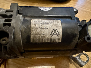 A6 C6 õhkvedrustuse kompressor Miessler (2 foto / 3)