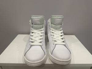 Женские кроссовки NIKE COURT ROYALE (1 фото из 5)