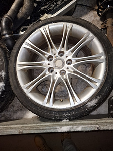 Style 135 18" suverehvidega E46 alt (2 foto / 5)