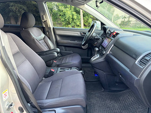 HONDA CR-V (8 foto / 9)
