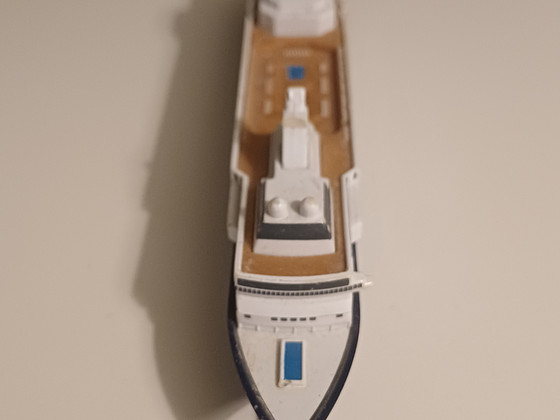 Mein Schiff 1 (Siku)