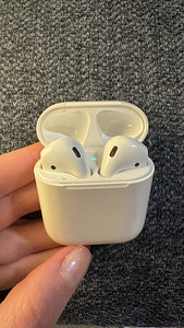 AirPods 2 (1 foto / 2)