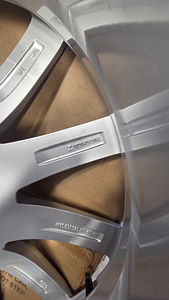 ​5x112 20"ET 33 Audi Q7/Q8 OEM Uueväärsed! (10 foto / 10)