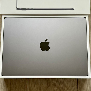 Apple Macbook Air 13 M4 16/256GB SkyBlue SWE nagu uus!