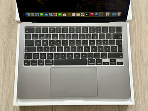 Apple Macbook Air 13 M4 16/256GB SkyBlue SWE nagu uus! (3 foto / 8)