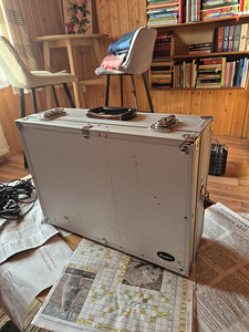 Pro'sKit PK-15307 elektroonika remonditööriistade komplekt (5 foto / 5)