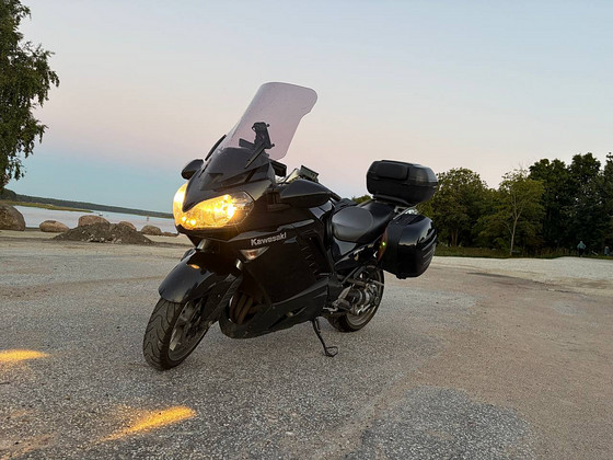 Kawasaki gtr 1400