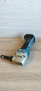 Makita DJN161 metallikäärid plekilõikur. Metallikäärid (5 foto / 5)
