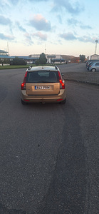 Volvo V50 (1 фото из 11)