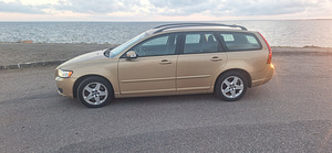 Volvo V50 (11 фото из 11)