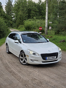 Peugeot 508 SW 150 кВт. (2 фото из 4)