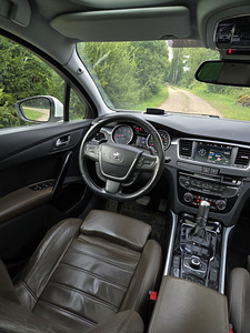 Peugeot 508 SW 150 кВт. (3 фото из 4)