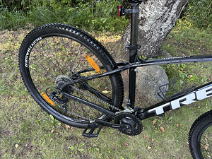 Trek Marlin 5 29” M / L - рама! В очень хорошем состоянии! (7 фото из 7)