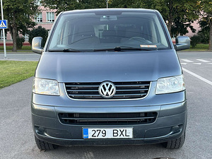 VOLKSWAGEN CARAVELLE (3 фото из 12)