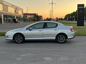 PEUGEOT 407 (4 фото из 11)