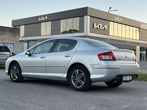 PEUGEOT 407 (6 фото из 11)