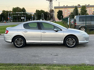PEUGEOT 407 (5 фото из 11)