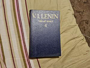 Lenini teosed (1 foto / 1)