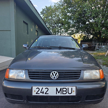 VOLKSWAGEN POLO CLASSIC