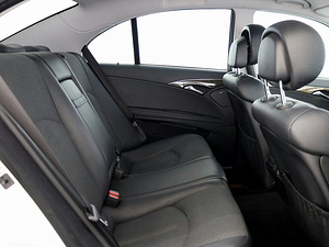 Mercedes-Benz E 220 Avantgarde Facelift ATM 2.1 CDI 125kW (7 foto / 7)