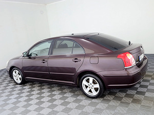Toyota Avensis Linea Sol Facelift 1.8 95kW (4 foto / 8)
