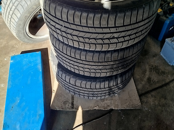 BMW X1 veljed
