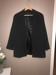 Чёрный пиджак Zara S (1 фото из 2)