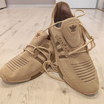 Кроссовки Adidas / Новые