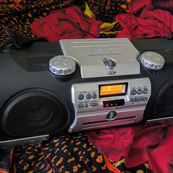 JVC boombox RV-B99