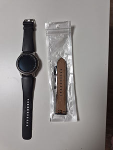 Samsung Galaxy Watch 46 мм (1 фото из 1)