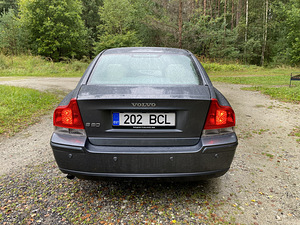 Volvo S60 2006 93 кВт (6 фото из 13)