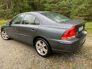 Volvo S60 2006 93 кВт (7 фото из 13)