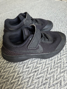 Детские кроссовки Nike, р. 28 (5 фото из 6)