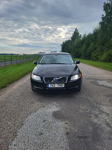 Volvo S80 2010 151 кВт (10 фото из 15)