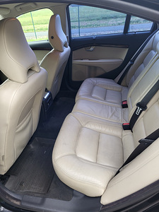 Volvo S80 2010 151 кВт (14 фото из 15)