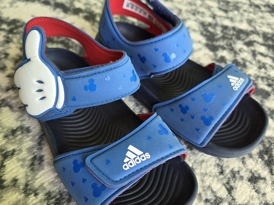Adidas шлёпанцы/ сандалии, р. 27