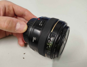 Объектив Canon (1 фото из 5)