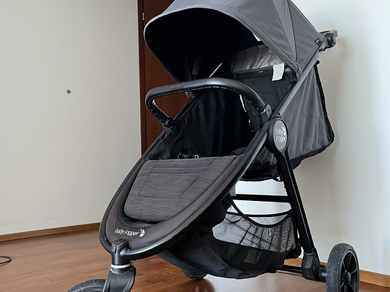 Käru Baby Jogger City Mini GT2 2025 + talvine meriinovillast jalakate