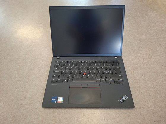 Lenovo ThinkPad T14s Gen 3 i5-1245U 16GB 256GB 14WUXGA W11p