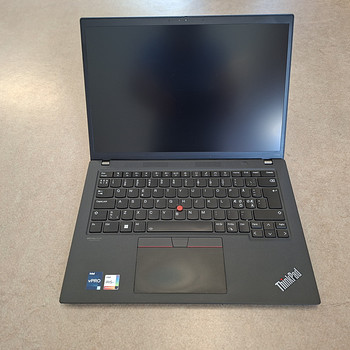 Lenovo ThinkPad T14s Gen 3 i5-1245U 16GB 256GB 14WUXGA W11p