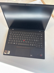 Lenovo ThinkPad X1 Carbon Gen 10 (1 фото из 3)