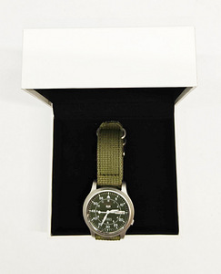 Часы Seiko 5 7S26-02J0 зеленый циферблат Автоматические (3 фото из 3)