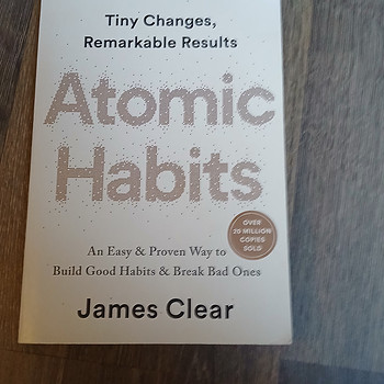 Raamat Atomic Habits