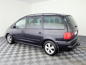 SEAT Alhambra Comfortline Facelift 1.9 TDI 85kW (4 фото из 8)