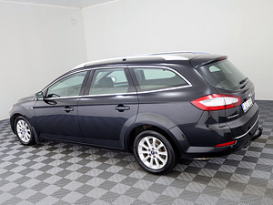 Ford Mondeo Comfort Facelift ATM 2.0 TDCi 120kW (4 фото из 7)
